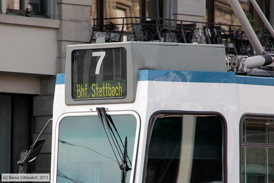 Zürich - Straßenbahn - 2114
/ Bild: zuerich2114_bk1309170298.jpg