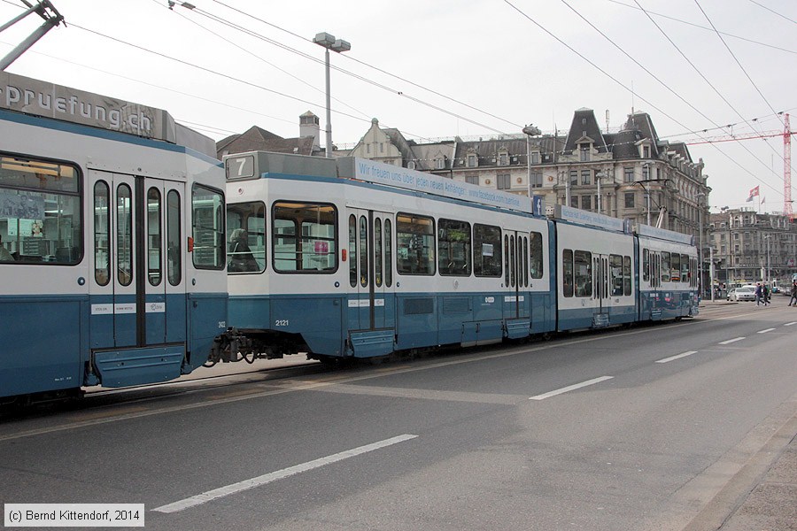 Zürich - Straßenbahn - 2121
/ Bild: zuerich2121_bk1403110320.jpg