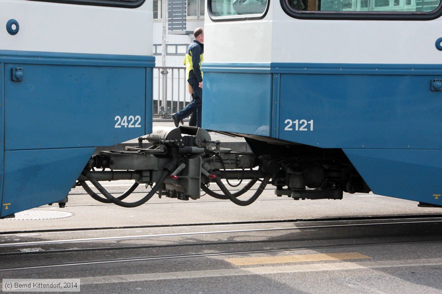 Zürich - Straßenbahn - 2422
/ Bild: zuerich2422_bk1403110319.jpg