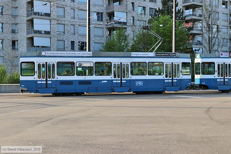 Zürich - Straßenbahn - 2424
/ Bild: zuerich2424_bk1804220333.jpg