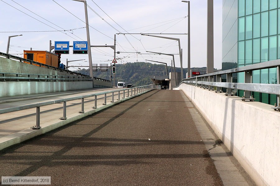 Zürich - Straßenbahn - Anlagen
/ Bild: zuerichanlagen_bk1804230003.jpg