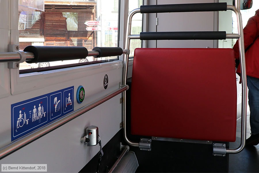 Bern - Trolleybus - 24 - Innenansicht
/ Bild: bern24_bk1804050079.jpg