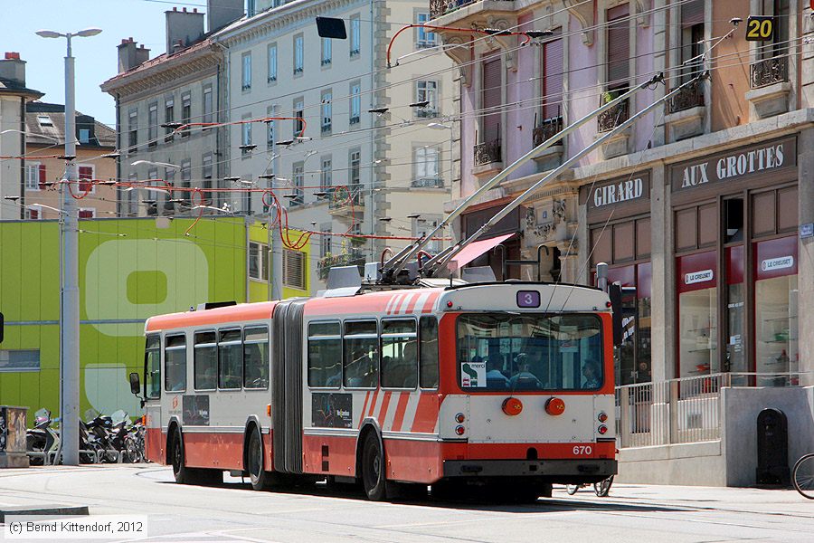 Trolleybus Genève - 670
/ Bild: genf670_bk1208270221.jpg