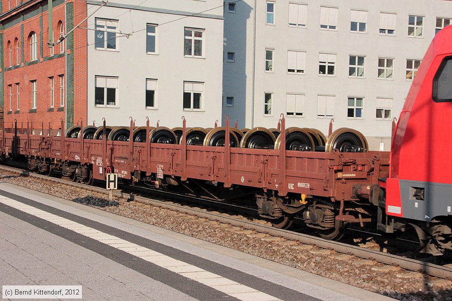 Česk&eacute; Dr&aacute;hy - 31543937499-4
/ Bild: cd315439374994_bk1207240019.jpg