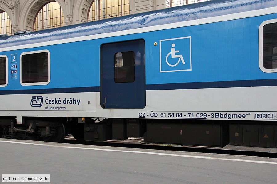 České Dráhy - 61548471029-3
/ Bild: cd615484710293_bk1510140102.jpg České Dráhy - 61548471029-3
/ Bild: cd615484710293_bk1510140102.jpg