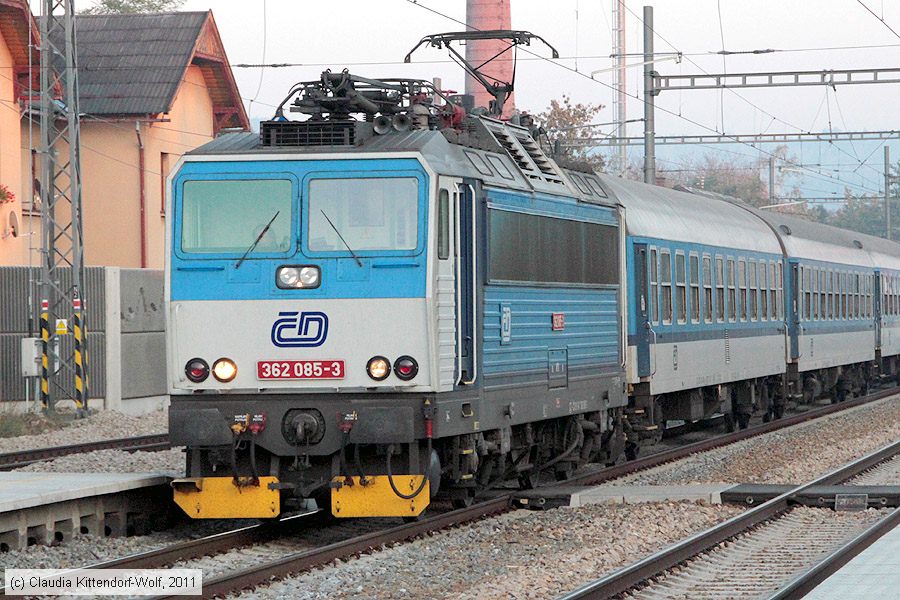 Česk&eacute; Dr&aacute;hy - 362085-3
/ Bild: cd3620853_cw1110220171.jpg