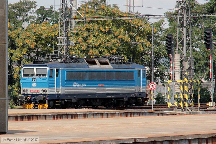 Česk&eacute; Dr&aacute;hy - 362158-8
/ Bild: cd3621588_bk1708080119.jpg