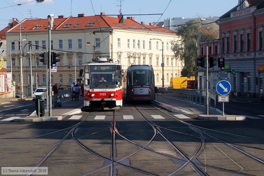 Straßenbahn Brno - 1703
/ Bild: brno1703_bk1808170559.jpg Straßenbahn Brno - 1703
/ Bild: brno1703_bk1808170559.jpg