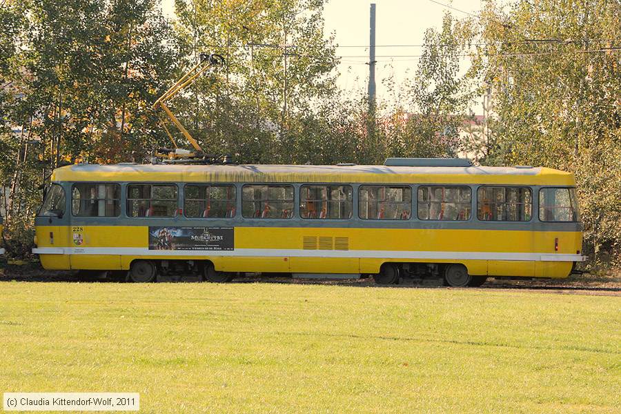Straßenbahn Plzeň - 228
/ Bild: plzen228_cw1110170158.jpg Straßenbahn Plzeň - 228
/ Bild: plzen228_cw1110170158.jpg