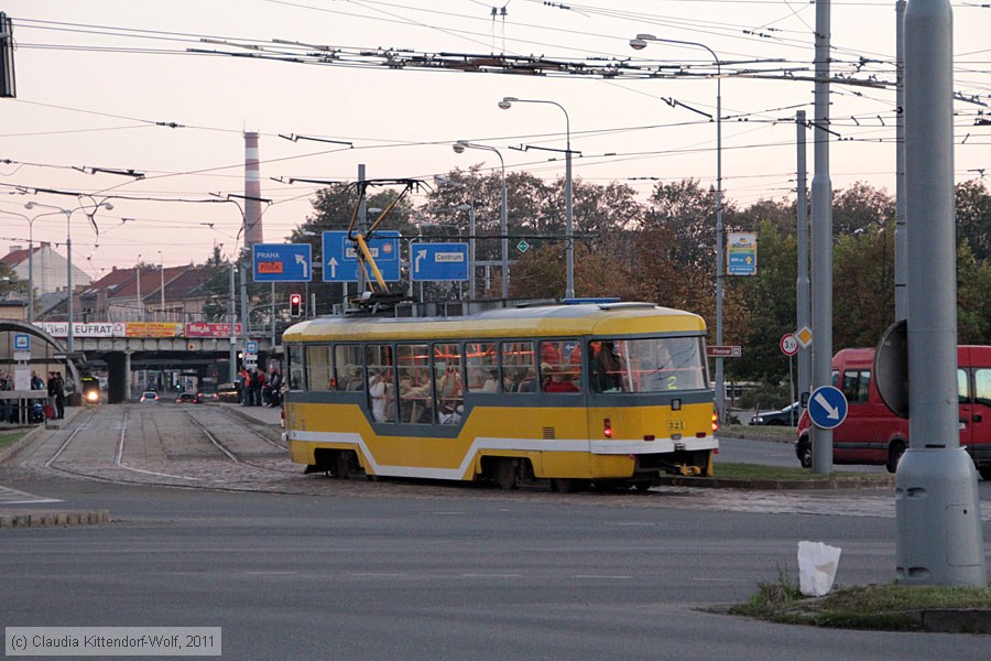 Straßenbahn Plzeň - 321
/ Bild: plzen321_cw1110160100.jpg