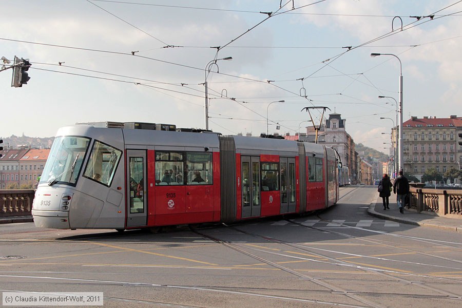 Straßenbahn Praha - 9135
/ Bild: praha9135_cw1110210236.jpg