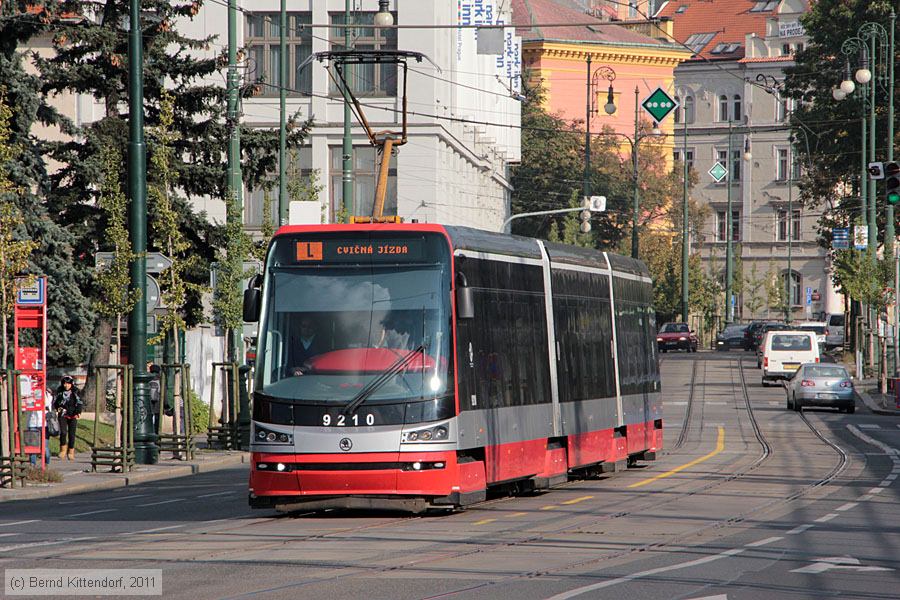 Straßenbahn Praha - 9210
/ Bild: praha9210_bk1110210427.jpg