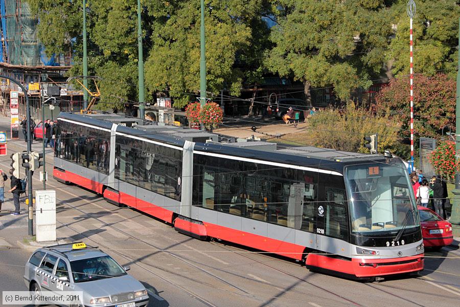 Straßenbahn Praha - 9210
/ Bild: praha9210_bk1110210435.jpg