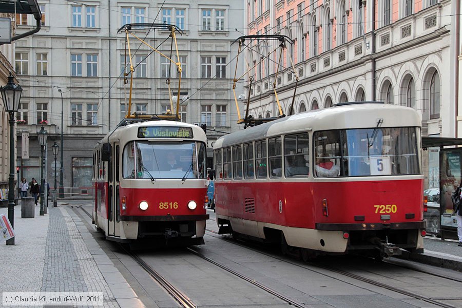 Straßenbahn Praha - 7250
/ Bild: praha7250_cw1110200007.jpg Straßenbahn Praha - 7250
/ Bild: praha7250_cw1110200007.jpg