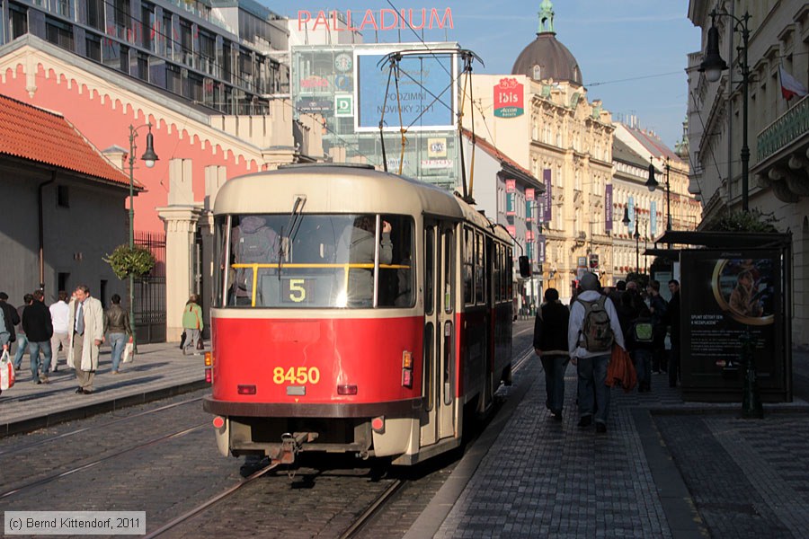 Straßenbahn Praha - 8450
/ Bild: praha8450_bk1110180494.jpg Straßenbahn Praha - 8450
/ Bild: praha8450_bk1110180494.jpg