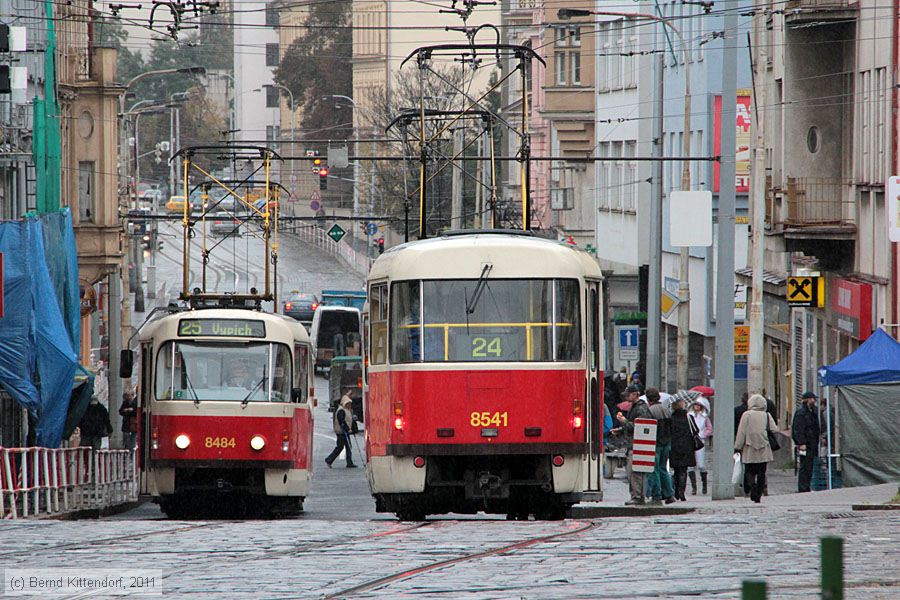 Straßenbahn Praha - 8541
/ Bild: praha8541_bk1110190044.jpg Straßenbahn Praha - 8541
/ Bild: praha8541_bk1110190044.jpg