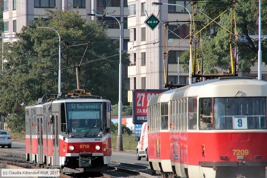 Straßenbahn Praha - 8718
/ Bild: praha8718_cw1110210101.jpg