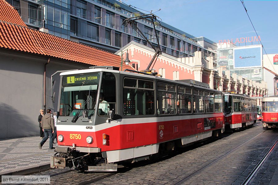 Stra&szlig;enbahn Praha - 8750
/ Bild: praha8750_bk1110180498.jpg