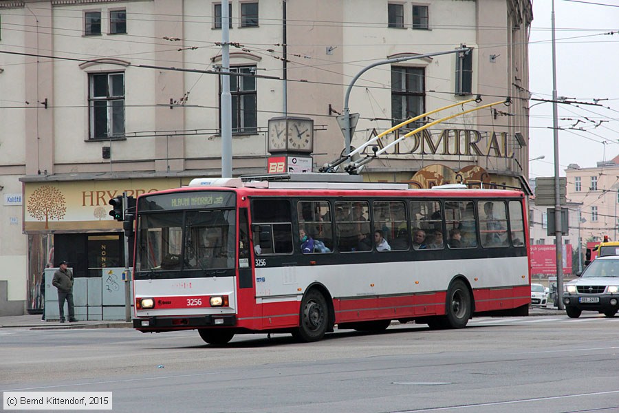 Trolleybus Brno - 3256
/ Bild: brno3256_bk1510130610.jpg