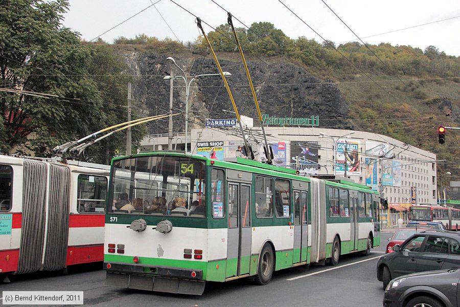 Trolleybus Ústí nad Labem - 571
/ Bild: ustinadlabem571_bk1110190306.jpg