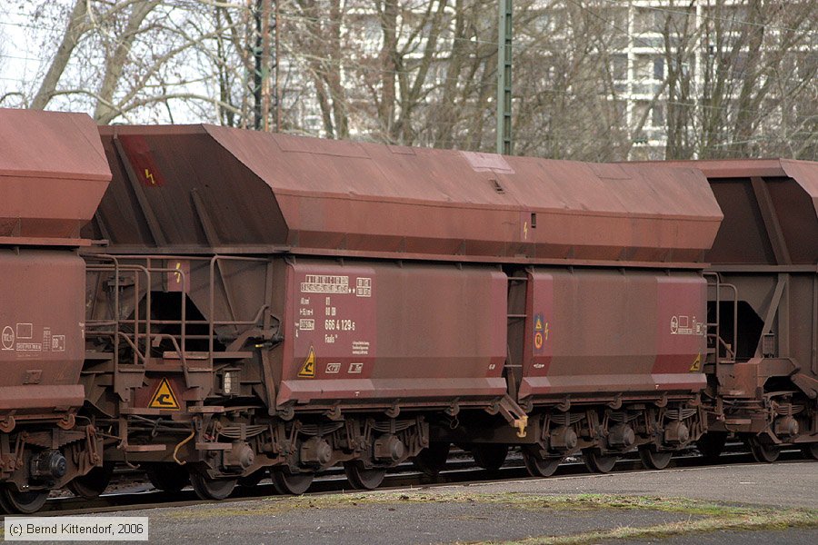 Deutsche Bahn - 81806664129-6
/ Bild: db818066641296_bk0603280017.jpg