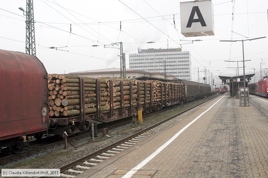 Deutsche Bahn - 31804723272-9
/ Bild: db318047232729_cw1102010050.jpg