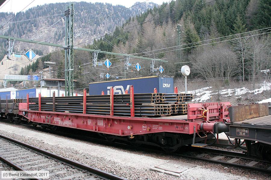 Deutsche Bahn - 31804852465-2
/ Bild: db318048524652_bk1103280313.jpg