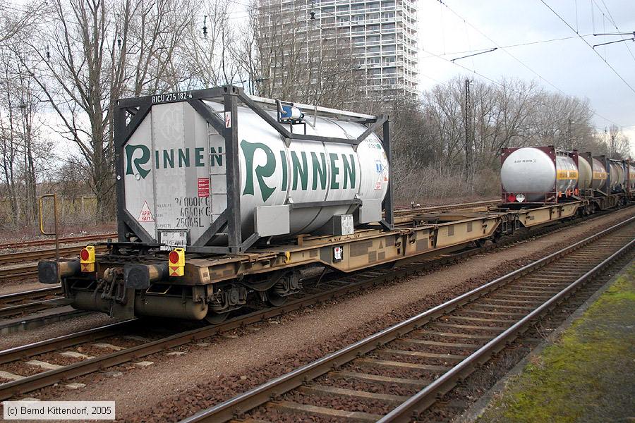 Deutsche Bahn - 31804956069-7
/ Bild: db318049560697_e0012840.jpg