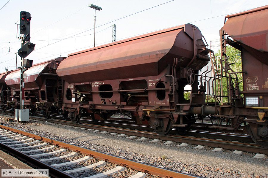 Deutsche Bahn - 21800720341-5
/ Bild: db218007203415_bk1004210039.jpg