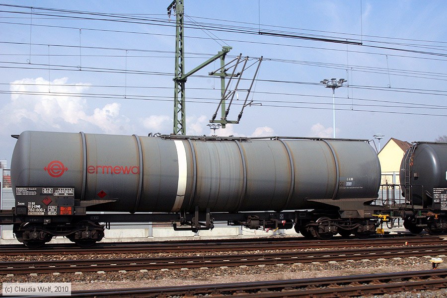 D-ERMD - 33807841806-2
/ Bild: dermd338078418062_cw1004130163.jpg