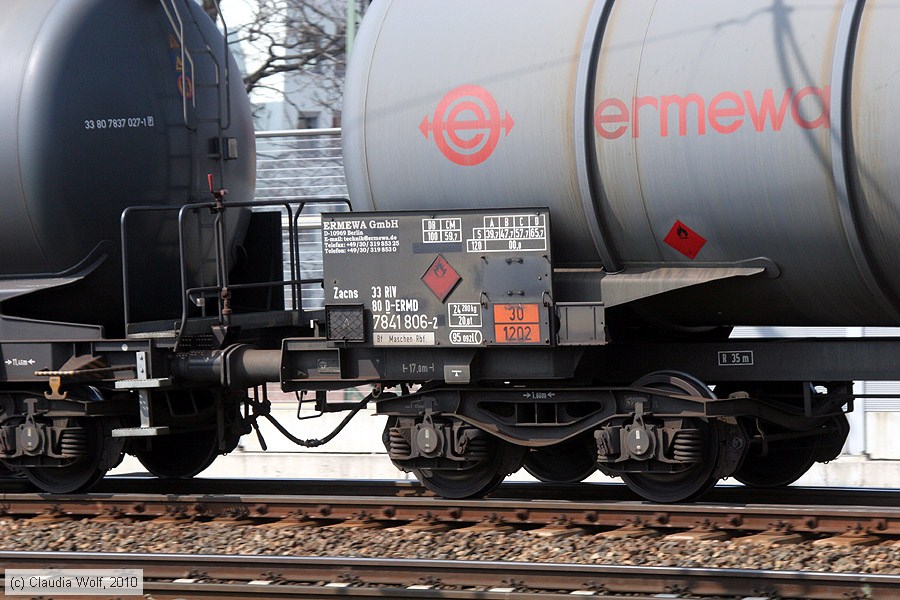 D-ERMD - 33807841806-2
/ Bild: dermd338078418062_cw1004130164.jpg