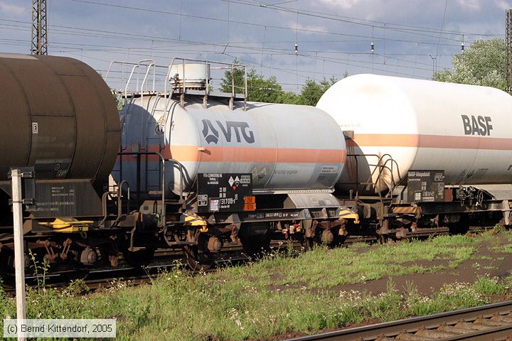 Deutsche Bahn - 23807317019-9p
/ Bild: db238073170199p_e0020131.jpg