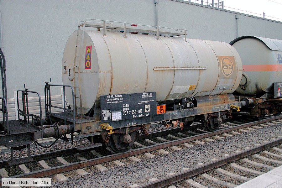 Deutsche Bahn - 23807377050-1p
/ Bild: db238073770501p_e0016654.jpg