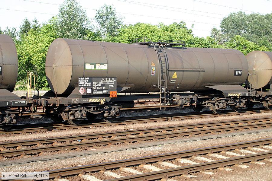 Deutsche Bahn - 33807933420-1p
/ Bild: db338079334201p_e0022381.jpg