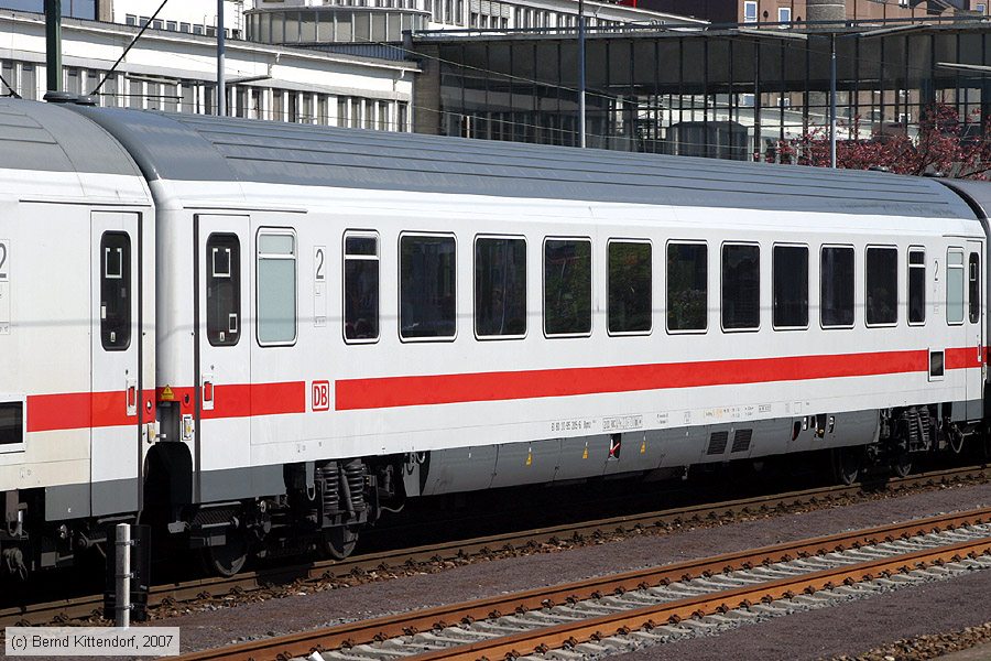 Deutsche Bahn - 61802095205-6
/ Bild: db618020952056_bk0704080017.jpg