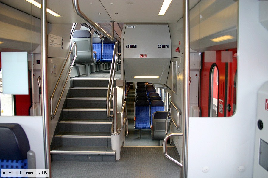 Deutsche Bahn - 50802675193-5 - Innenansicht
/ Bild: db508026751935_e0014940.jpg