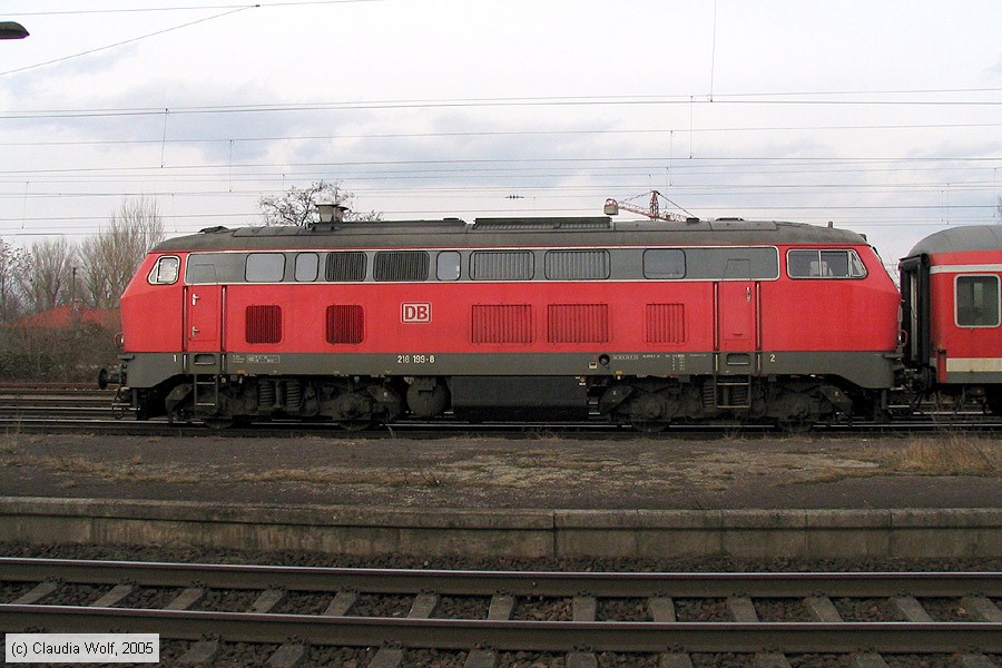 Deutsche Bahn - 218199-8
/ Bild: db2181998_cw008138.jpg Deutsche Bahn - 218199-8
/ Bild: db2181998_cw008138.jpg