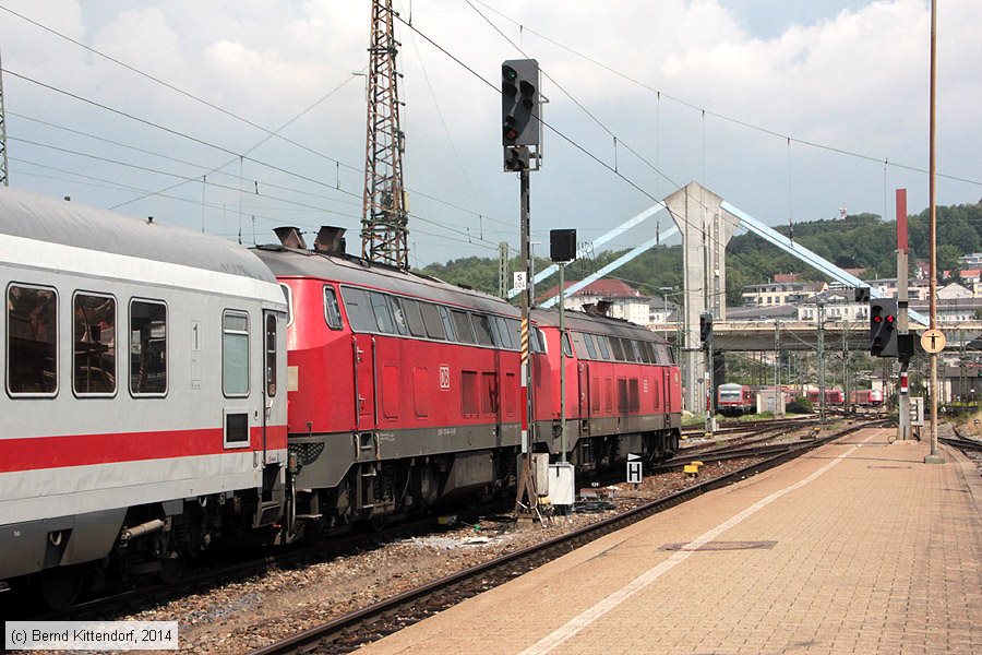 Deutsche Bahn - 218464-6
/ Bild: db2184646_bk1407250123.jpg Deutsche Bahn - 218464-6
/ Bild: db2184646_bk1407250123.jpg