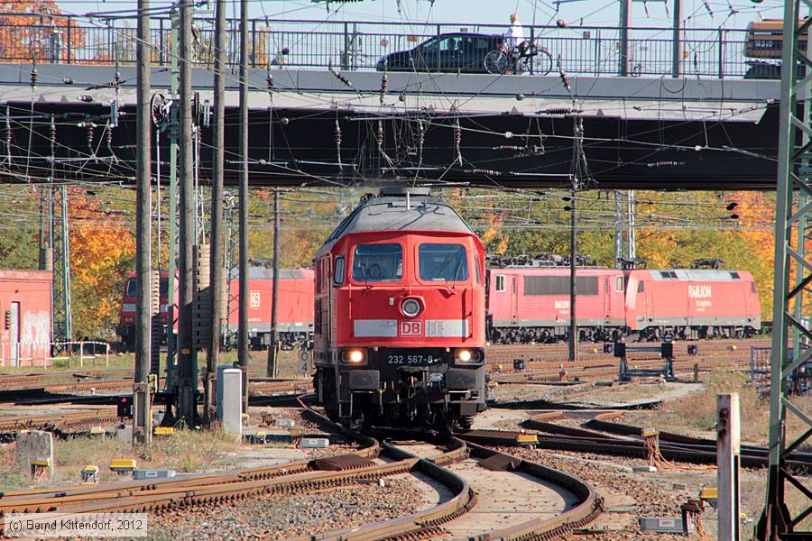 Deutsche Bahn - 232567-8
/ Bild: db2325678_bk1210200063.jpg