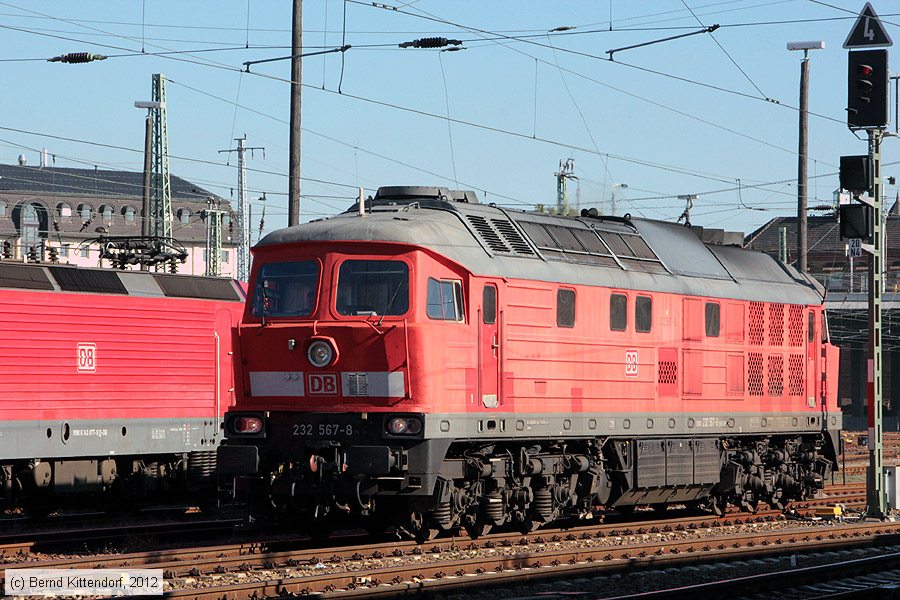 Deutsche Bahn - 232567-8
/ Bild: db2325678_bk1210200065.jpg