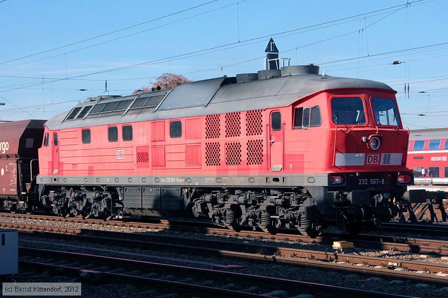 Deutsche Bahn - 232567-8
/ Bild: db2325678_bk1210200076.jpg