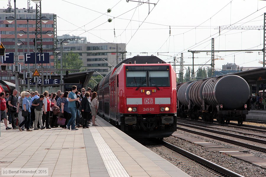 Deutsche Bahn - 245 011
/ Bild: db245011_bk1505120244.jpg