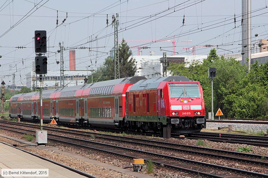 Deutsche Bahn - 245 015
/ Bild: db245015_bk1505130052.jpg