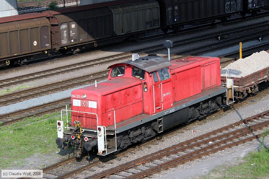 Deutsche Bahn - 294123-5
/ Bild: db2941235_cw0605090064.jpg