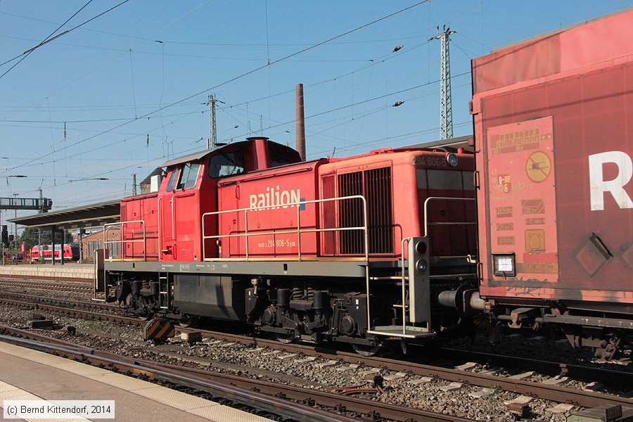 Deutsche Bahn - 294806-5
/ Bild: db2948065_bk1409040062.jpg