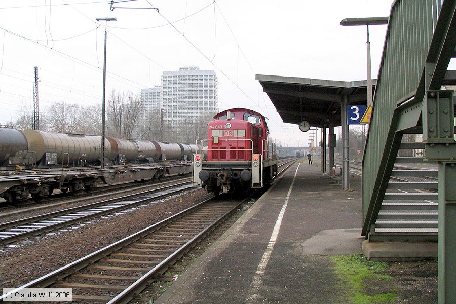 Deutsche Bahn - 294843-8
/ Bild: db2948438_cw025537.jpg Deutsche Bahn - 294843-8
/ Bild: db2948438_cw025537.jpg