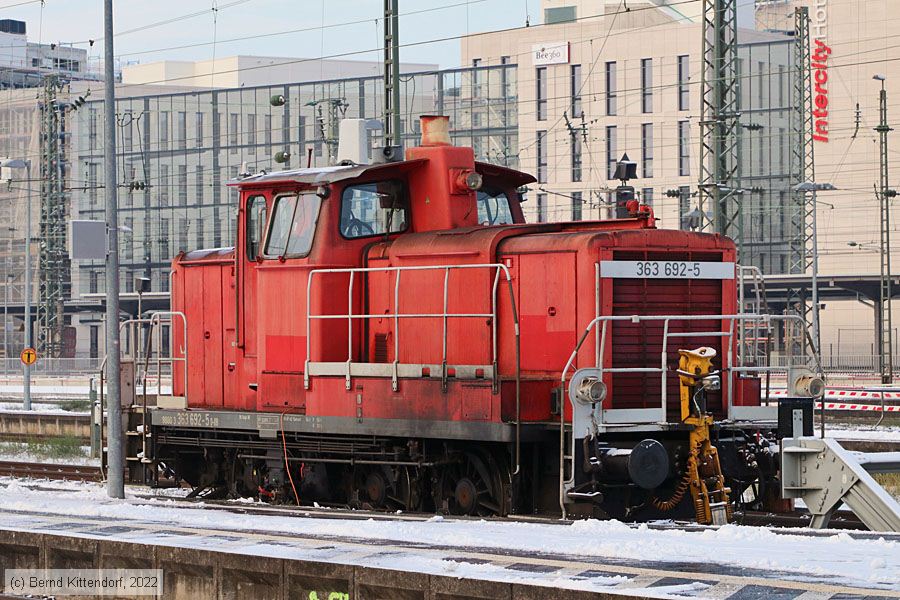 Deutsche Bahn - 363692-5
/ Bild: db3636925_bk2212150049.jpg