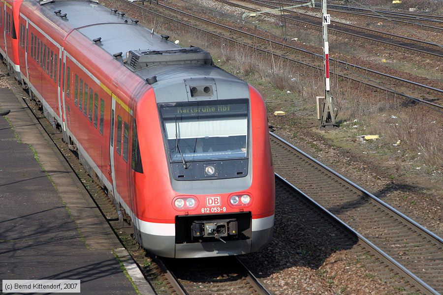 Deutsche Bahn - 612053-9
/ Bild: db6120539_bk0703150126.jpg