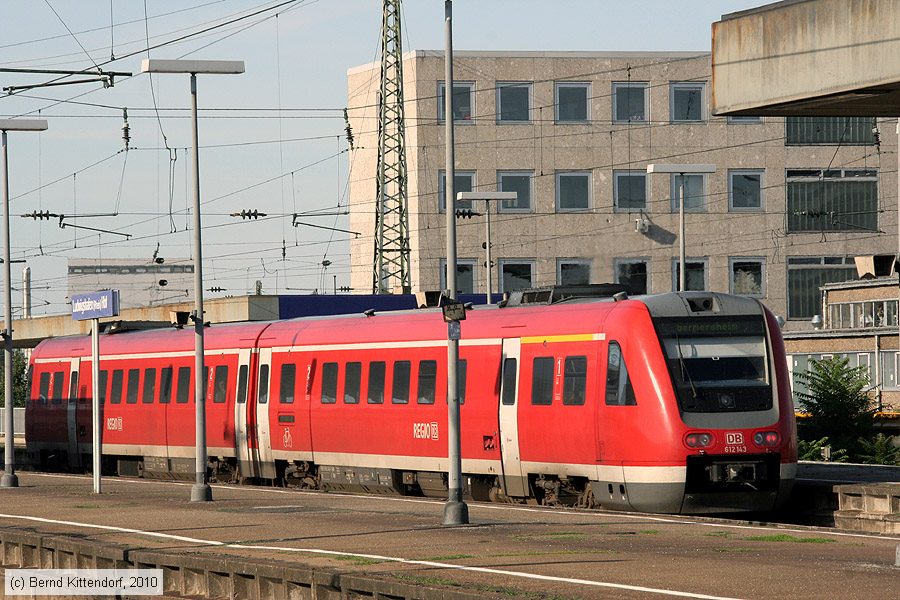 Deutsche Bahn - 612 143
/ Bild: db612143_bk1008190005.jpg