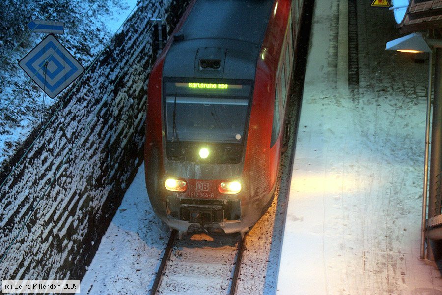 Deutsche Bahn - 612144-6
/ Bild: db6121446_bk0901050062.jpg